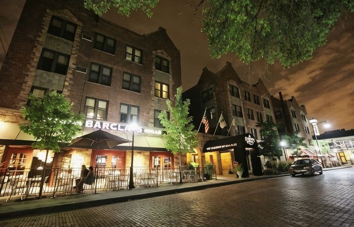 Carleton of Oak Park