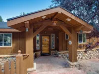 Mountain Home w/ Views & Game Room, Slopes 20 min Hotele w: Summit Park