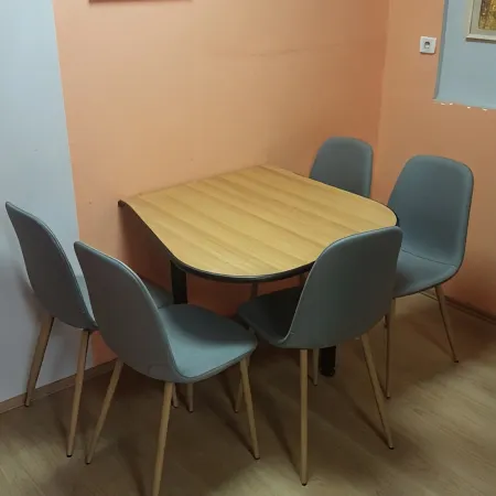Cozy 1-bedroom apartment with WiFi, AC in beautiful Nis