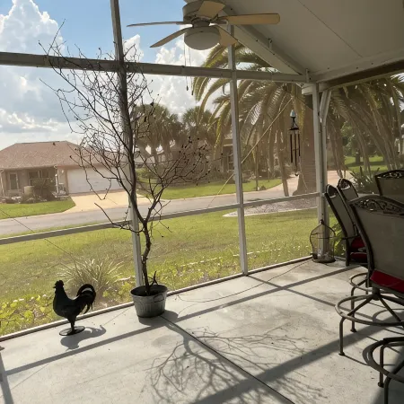 Spacious  1723 sq ft 2-Bdr 2 BTH Outdoor Screened Bar,Golfcart Available