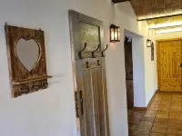 Romantic House with Sauna and Fireplace Near the Lake Hotels in Zossen