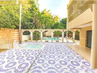 VIP - "Villa Infinito"Bani's Beachside Mansion! - 3-Star