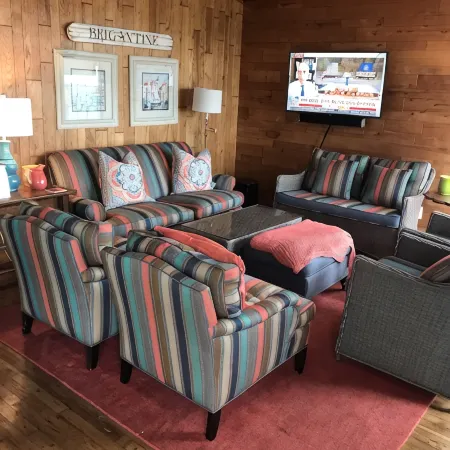 Brigantine Cottage - Experience both an Ocean AND Bay Family Vacation  this year