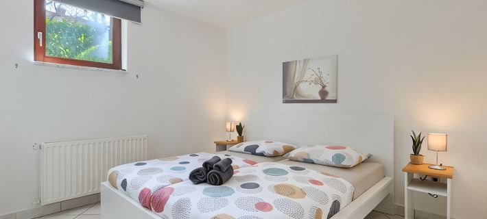 Beautiful spacious apartment (No. 5) with 2 bedrooms 300m from the beach Hotels in Općina Poreč