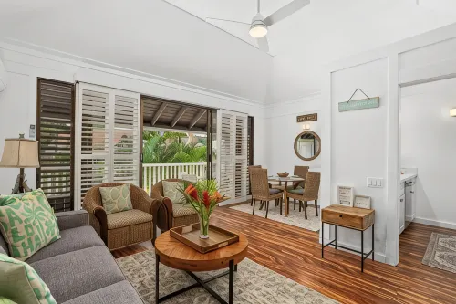 New Remodeled May 2025 1-bed.Apartment in Kiahuna with AC and fiber internet. - Apartments