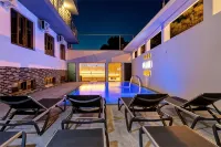 Grand Premyer Hotel - Pools