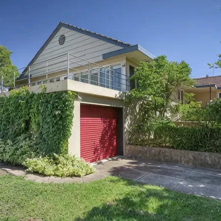 Captain’s Manor- perfect location! Close to everything around Corowa Rutherglen.