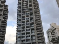 Ocean view mini penthouse on the 30th floor Hotels in Saronsletten