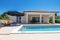 New villa Maris with private pool just 500m from beach - Villas