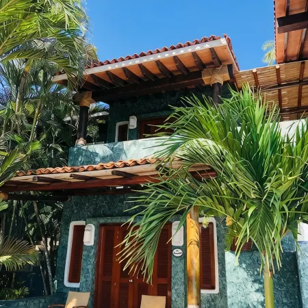 Exclusive Villa with Private Beach and Beautiful Views to the Pacific Ocean