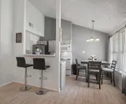Cozy 2 Bed 1 Bath Home near IAH