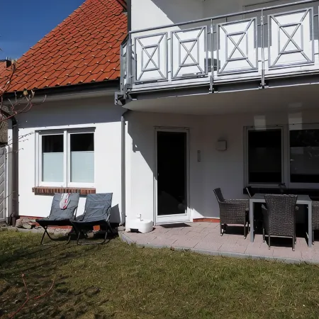 Bright and friendly apartment for 4 p. With 2 bedrooms, terrace / garden