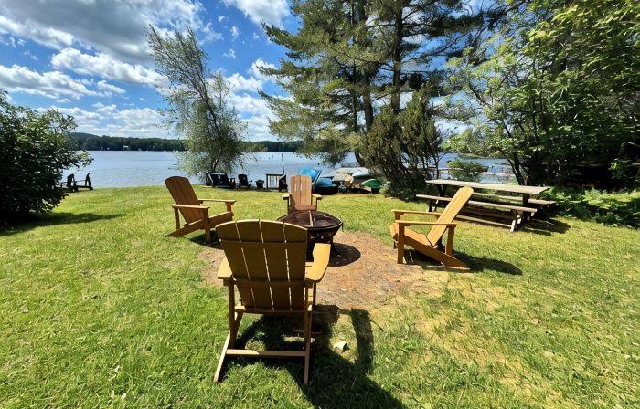 Newly Remodeled-Lakefront Cabin on 4th Lake w/Dock & Kayaks. Trail 5 Access