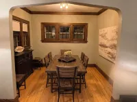 Charming 4-bedroom house with 3 king/1 full beds, 2 full baths, AC, Wifi, Patio