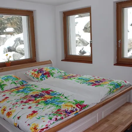 Luxury chalet (about 250 sqm) - built in 2016 - Grächen (Valais) / near Zermatt