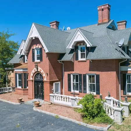 Majestic RiverView Estate - Breathtaking Views Отели в г. Фишкилл