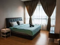 Homely Marina View 3BR Permas Bathtub & Seaview - Ocean View