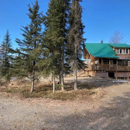 Alaskan cabin retreatClose to the beach and world famous kenai river