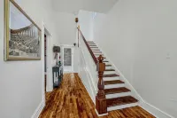 Historic home half a mile from Downtown Denison and minutes to Lake Texoma. - Wifi
