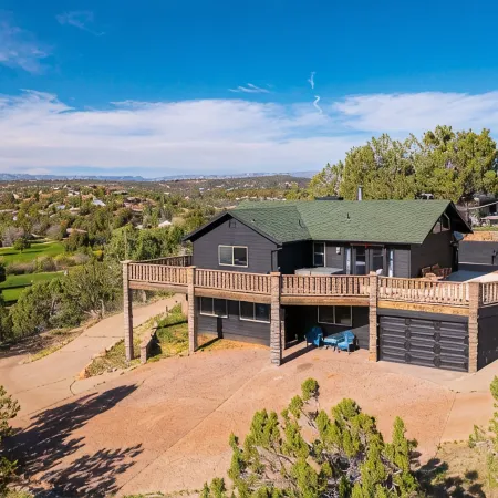 Mountain Views at Rim Country Chalet