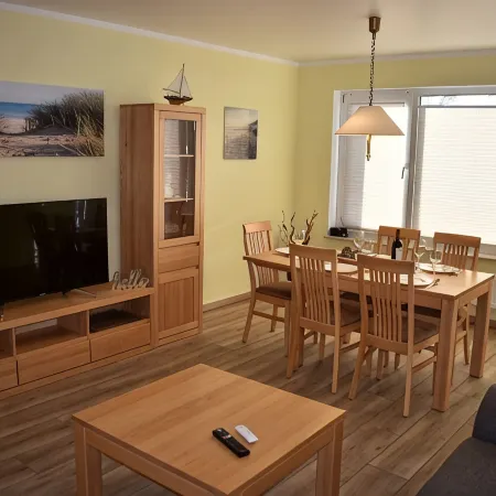 Haus zum Strand "Perle" in beautiful nature close to the Baltic Sea in Barendorf