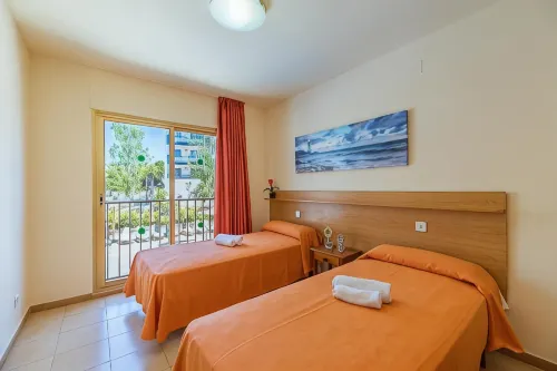 Rentalmar Pins Marina