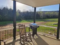 Cozy Country Retreat with Patio and BBQ