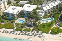 Stunning 2 bedroom 2100 sq ft, directly on Grace Bay Beach! - 3-Star