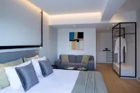 The Alex Monte Kastella, Santikos Collection - balkon