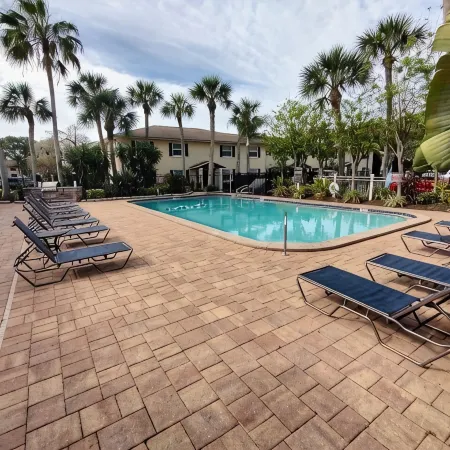 "Casita Playa" Our Super-Cute 1/1 Beach Getaway! 6 min from IRB!