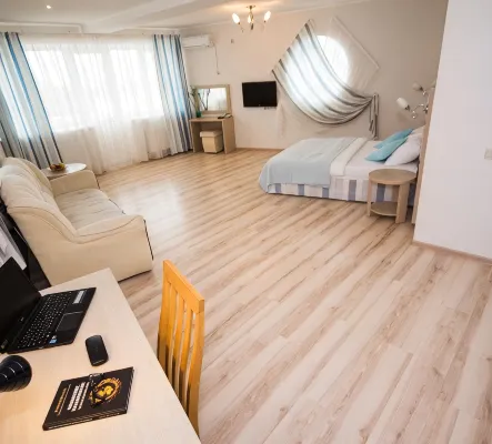 Robinzon Hotel