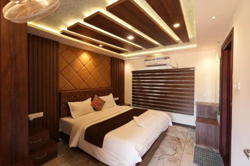 Mytrip Houseboats
