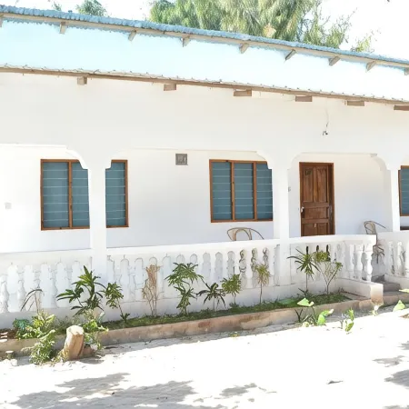 Union Beach Bungalow