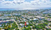 Luxury Retreat - Private Pool Cottage in Delray Beach – 45 Min to Hard Rock
