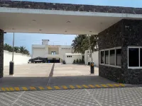 Casa Margarita Hotel and Paradise - parking