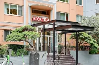 Serene downtown Seattle condo - Walk to Convention Center, Pike Place, top sites Hotels in First Hill