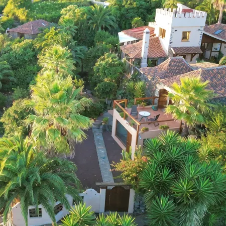 Dreamy Canarian Casita with Huge Terrace, Sauna and Spectacular Views