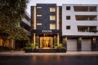 OPO Hotel Dior - Homestays