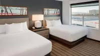 Hyatt House Belmont Redwood Shores - parking