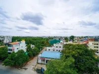 أوليف زيب كاليان ناجار باي إمباسي غروب Hotels near RMZ إنفينيتي