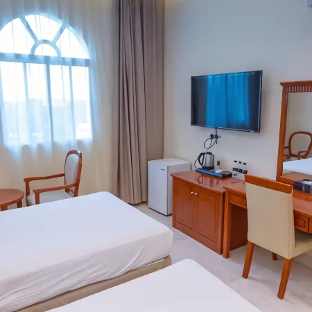 Al Jabal Hotel