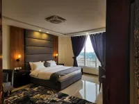 โรงแรม ไพน์มอนต์ โรงแรมในมูร์รี