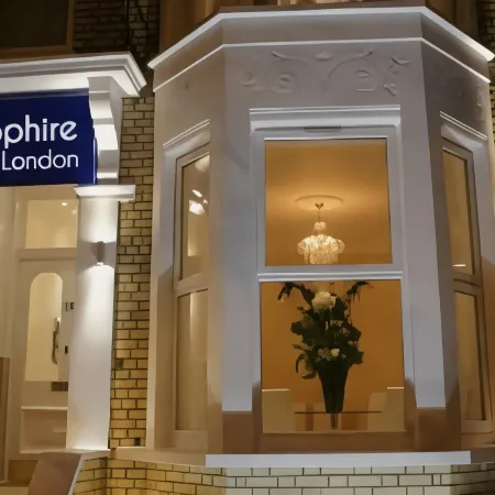 Sapphire Hotel London Отели рядом с достопримечательностью «Стадион «Лофтус Роуд»»