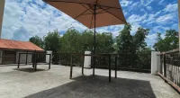 Casa Preciosa Moalboal Inn