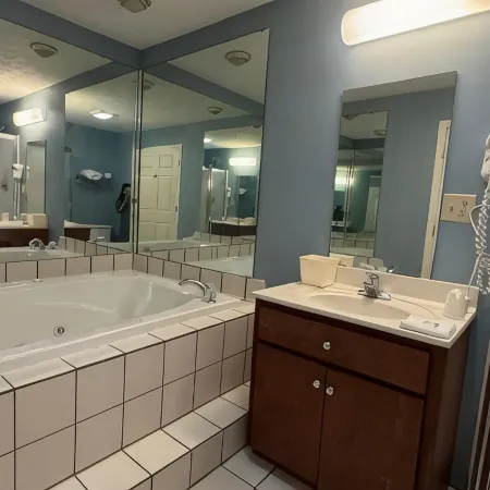 Deerfield Inn & Suites Gadsden Near Attalla I 59
