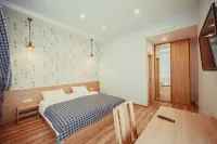 Paluba Mini-Hotel