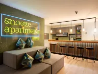 Snooze Apartments Alling Hotels in Alling