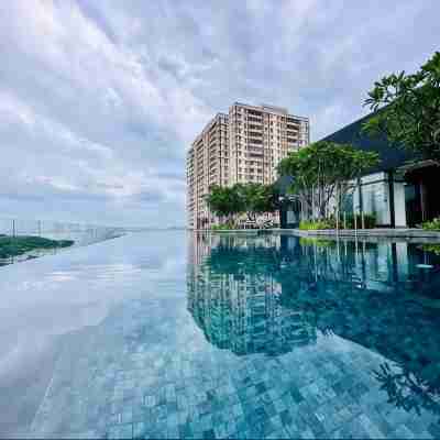 Urban Suites The Saxophone by Swiss Home Fitness & Recreational Facilities