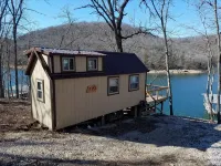Hoot Owl Cabins -Incredible Lakefront Cabin PLUS a 2nd Tiny Home