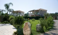 Mamfredas Luxury Resort Hotels in 